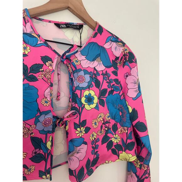 Zara Satin Floral Crop Top XS Flyaway Tie Front Bell Sleeve Pink - Picture 5 of 11
